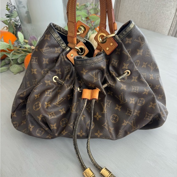 LOUIS VUITTON “IRENE” MONOGRAM, METALLIC TRIM, DRAWSTRING BAG, RARE - Picture 2 of 11